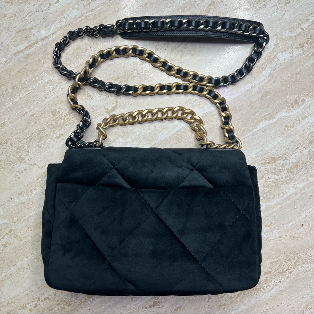 SOLD // Chanel 19 Small Velvet Black Flap Bag (2020) - Picture 3 of 11